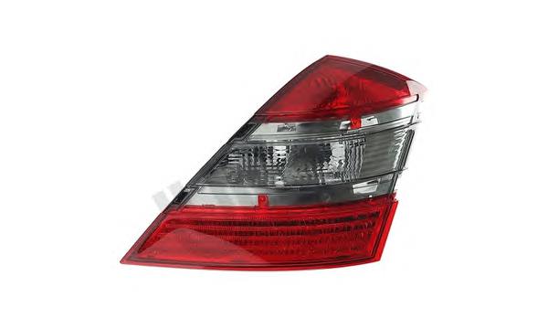 A221820026664 Mercedes Lanterna traseira direita