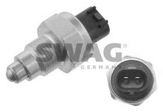 Sensor de ativação das luzes de marcha à ré Toyota 8454520020