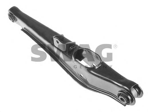Braço oscilante inferior esquerdo de suspensão traseira/direita Mitsubishi 4113A001