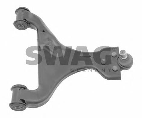 Braço oscilante inferior direito de suspensão dianteira MEWP14044 Moog