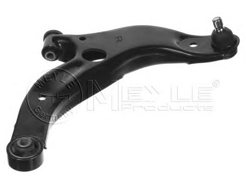 Compre C14534300A Mazda Braço oscilante inferior direito de suspensão dianteira