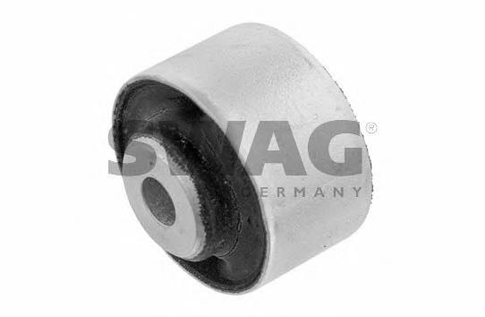 8D0407515B VAG Bloco silencioso dianteiro do braço oscilante superior