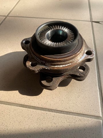 33406899174 BMW