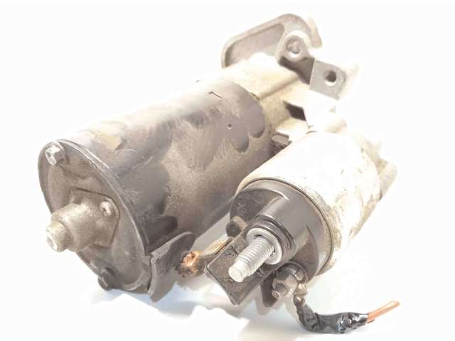 Motor de arranco 0001136008 NISSAN