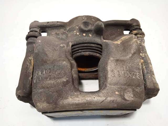 Suporte do freio dianteiro esquerdo 0004217381 MERCEDES