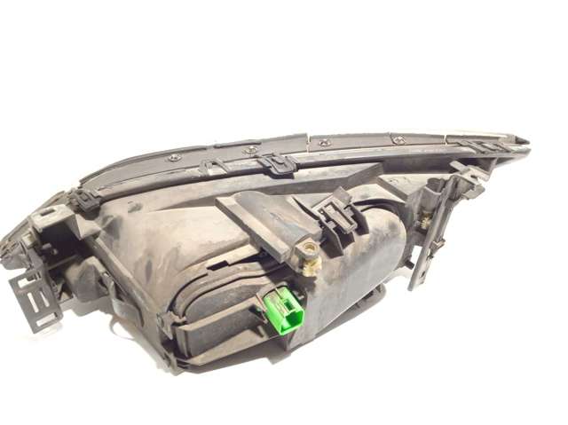 Luz direita 0301174202 FORD