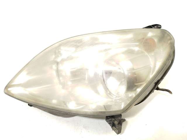 Luz esquerda 0301214205 OPEL