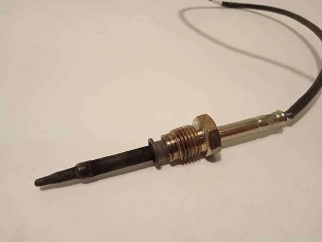 Sensor de temperatura dos gases de escape (GE), antes de turbina 04L906088KQ VAG