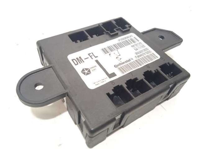 Módulo de conforto da porta dianteira 05026863AE FIAT
