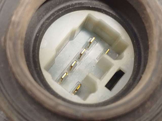 Motor de acionamento de vidro da porta dianteira esquerda 0620401770 TOYOTA