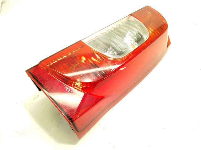 Lanterna traseira direita 13202F PEUGEOT