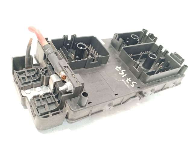 Unidade de dispositivos de segurança 13255300 OPEL