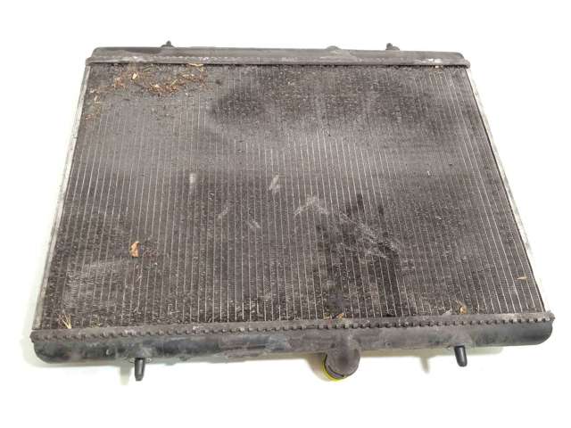 Radiador de esfriamento de motor 1330W2 PEUGEOT