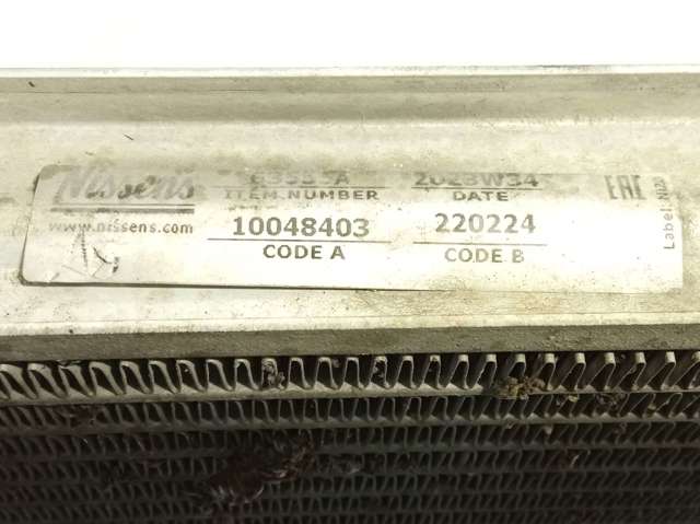 Radiador de esfriamento de motor 1330Z4 PEUGEOT