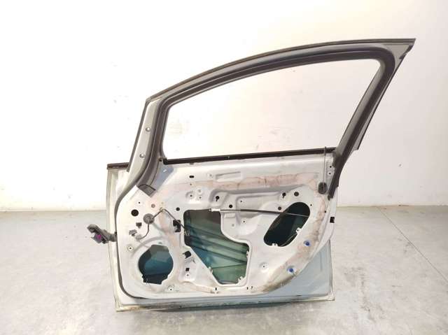 Porta dianteira direita 13330766 OPEL