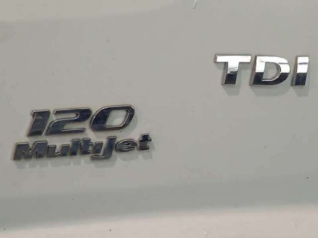 Pára-lama dianteiro direito 1342573080 FIAT
