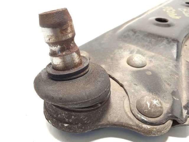 Braço oscilante inferior esquerdo de suspensão dianteira 13426552 OPEL