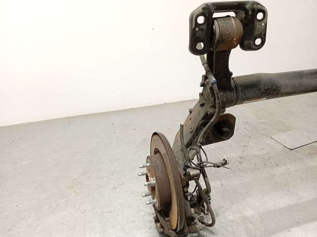 Viga de suspensão traseira (plataforma veicular) 13427906 OPEL