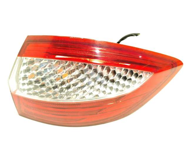 Lanterna traseira direita externa 1486778 FORD