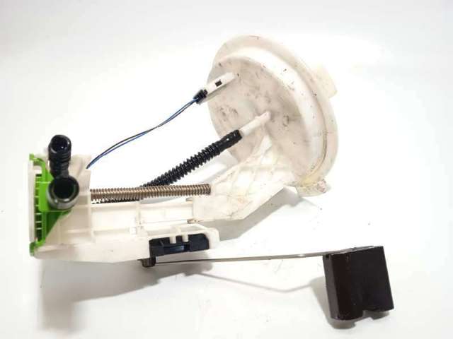 Sensor esquerdo do nível de combustível no tanque 1582881014 MERCEDES