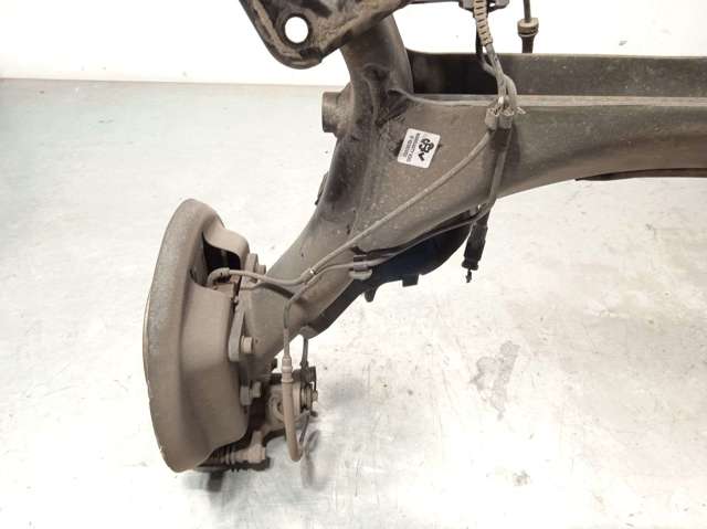 Viga de suspensão traseira (plataforma veicular) 1606893180 PEUGEOT