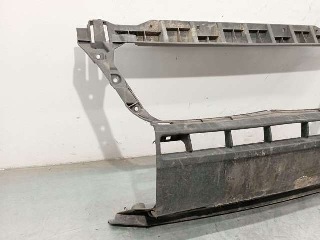 Pára-choque dianteiro, parte central 1611705180 PEUGEOT