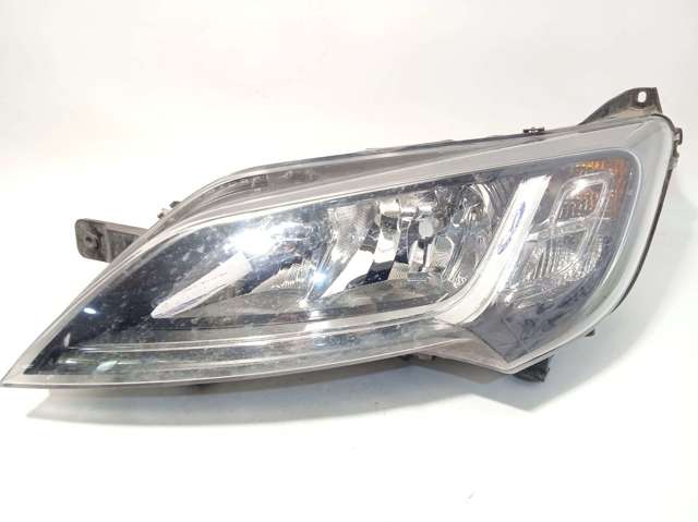 Luz esquerda 1631998680 PEUGEOT