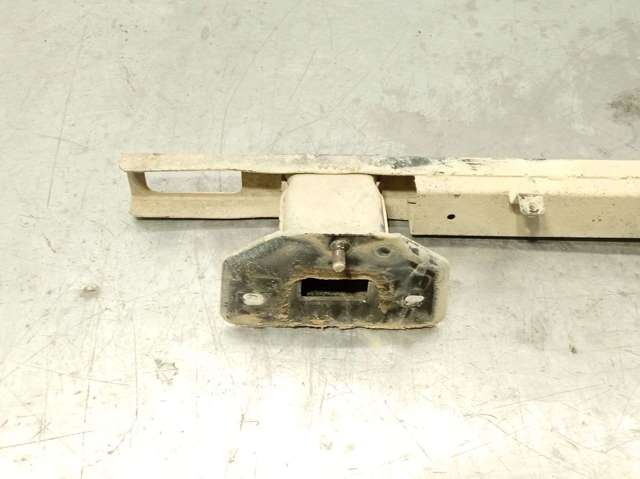 Reforçador do pára-choque traseiro 1686436680 PEUGEOT