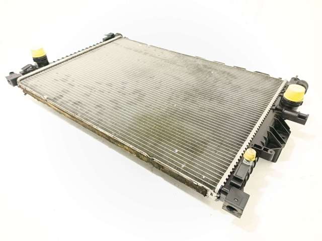 Radiador de esfriamento de motor 1778038 FORD
