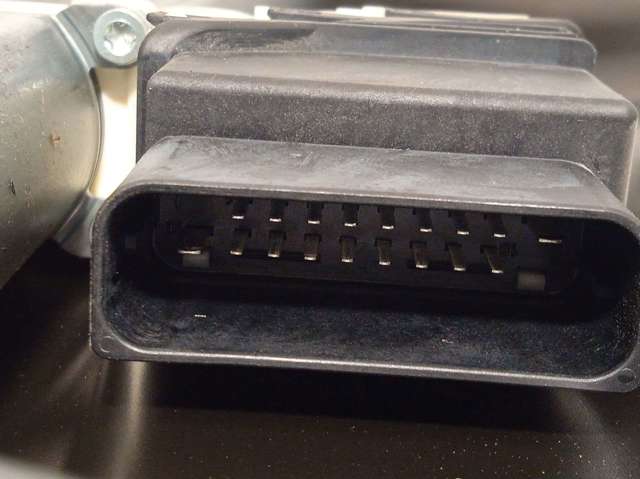Motor de acionamento de vidro da porta traseira esquerda 1K0959703P VAG