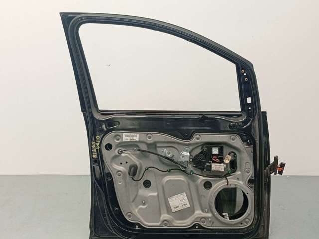 Porta dianteira esquerda 1T0831055AA VAG