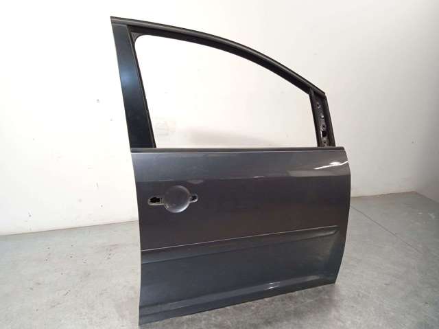 Porta dianteira direita 1T0831056AB VAG