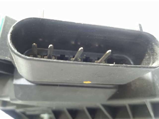 2066073 Ford