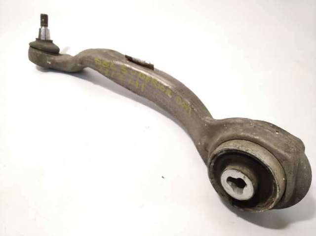 Braço oscilante superior direito de suspensão dianteira 2123302811 MERCEDES