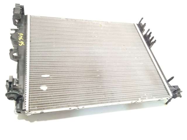 Radiador de esfriamento de motor 214105169R RENAULT