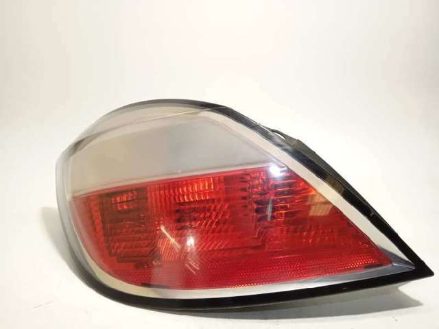 Lanterna traseira esquerda 24451835 OPEL