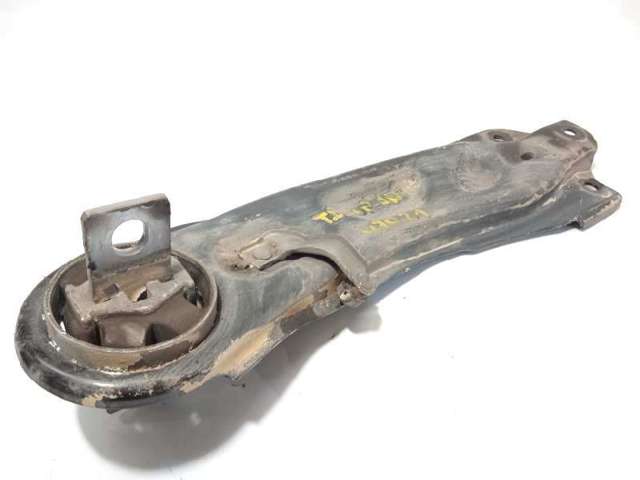 Braço oscilante (tração) longitudinal inferior direito de suspensão traseira 2463500506 MERCEDES
