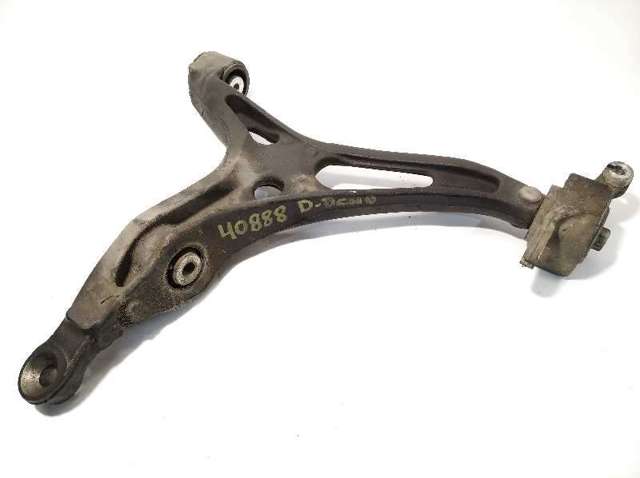 Braço oscilante inferior direito de suspensão dianteira 2513302007 MERCEDES