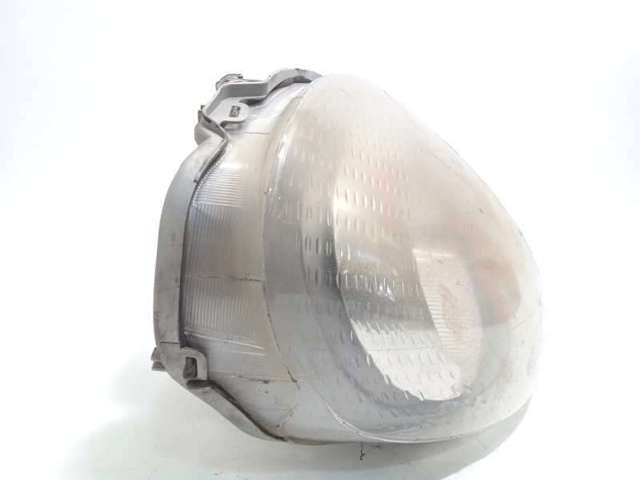 Luz direita 2600000QAD NISSAN