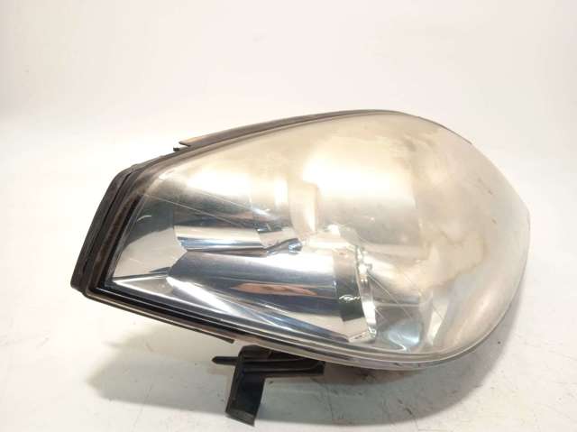 Luz direita 26010AU800 NISSAN