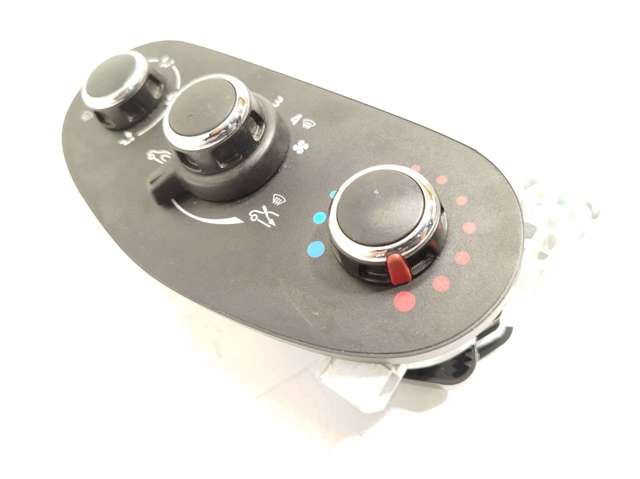 Unidade de controlo dos modos de aquecimento/condicionamento 275101988R RENAULT
