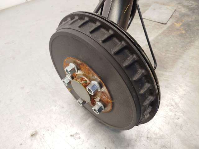 Viga de suspensão traseira (plataforma veicular) 2Q0501053CH VAG