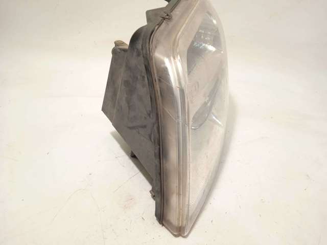 Luz esquerda 2T1413005AE FORD