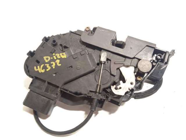 Fecho da porta dianteira esquerda 30753658 VOLVO
