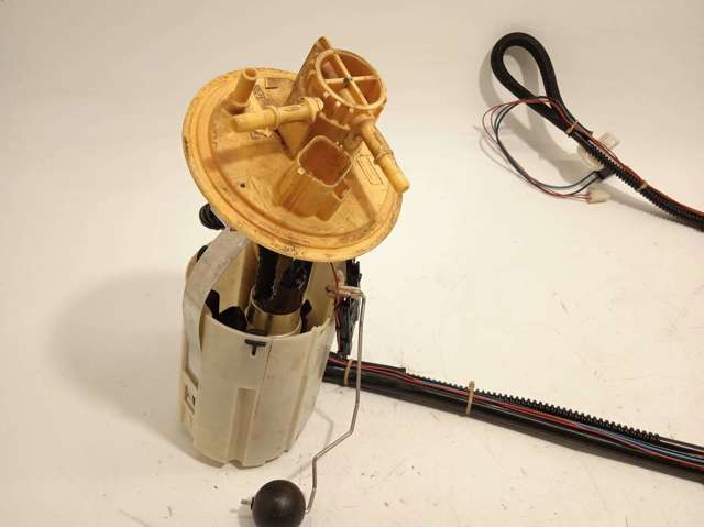 Módulo de bomba de combustível com sensor do nível de combustível 30761743 VOLVO