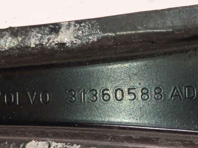 Braço oscilante de suspensão traseira transversal 31360588 VOLVO