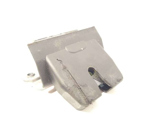Fecho de tampa de porta-malas (de 3ª/5ª porta traseira) 31440240 VOLVO