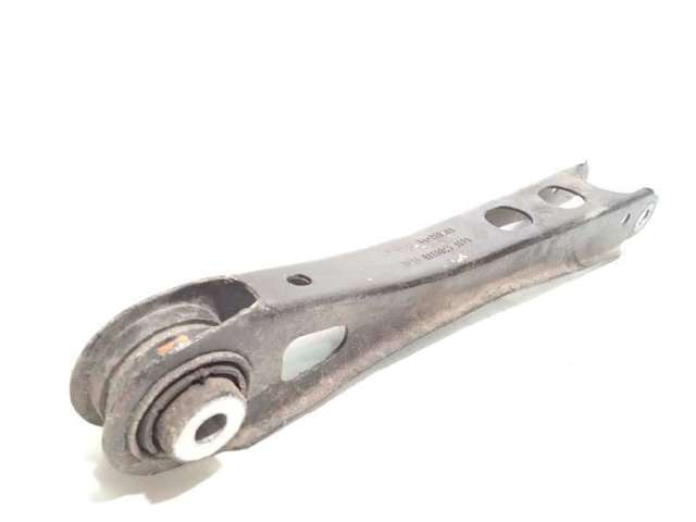 Braço oscilante (tração) longitudinal inferior esquerdo/direito de suspensão traseira 33306786978 BMW