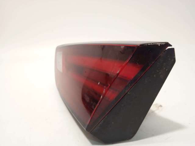 Lanterna traseira direita interna 39032995 OPEL