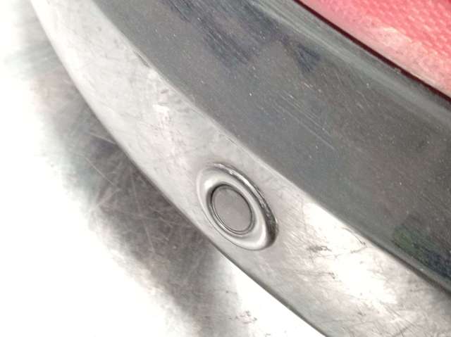 Pára-choque traseiro para Volkswagen Passat 357
